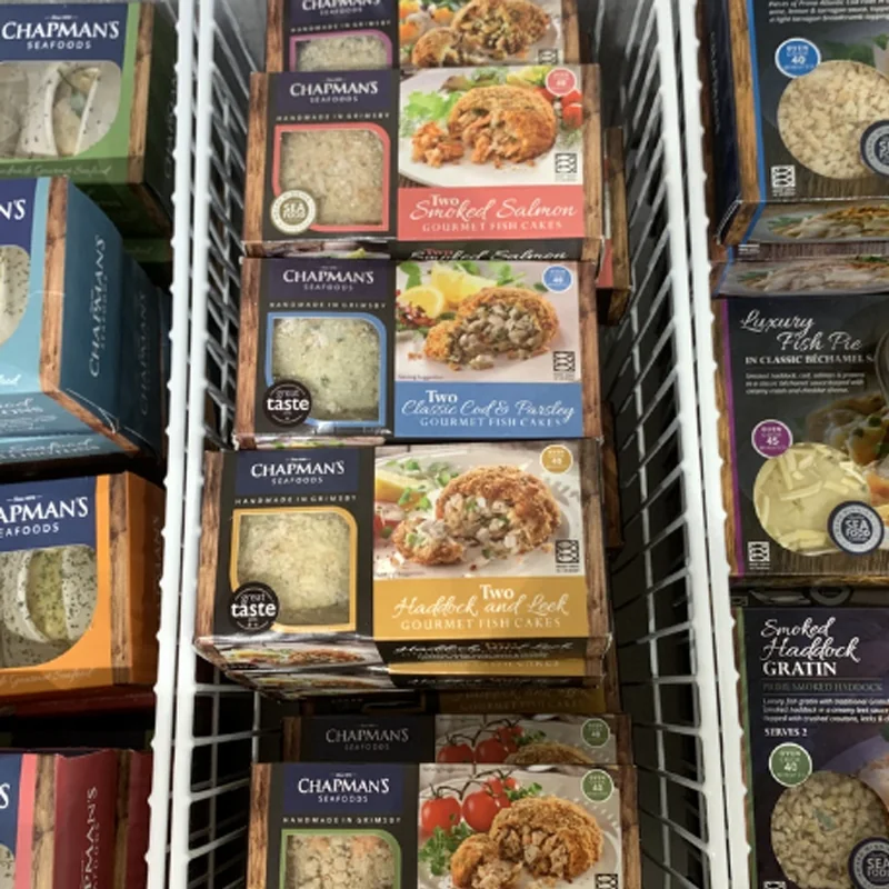 Commercial chest freezer for prepared frozen food shops